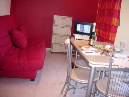 Lac De Eau D Heure Appartement C1 Famille Ranocha Duprez Badon Dış mekan fotoğraf