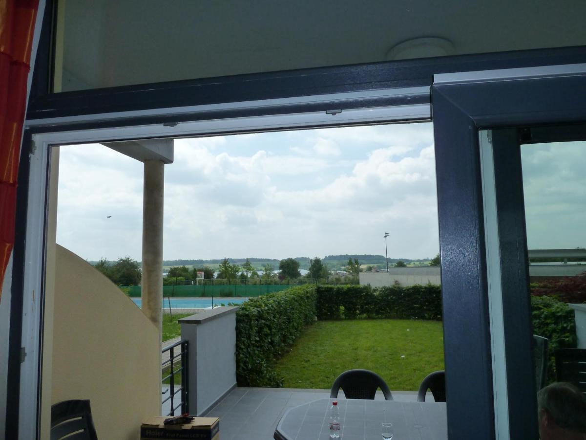 Lac De Eau D Heure Appartement C1 Famille Ranocha Duprez Badon Dış mekan fotoğraf